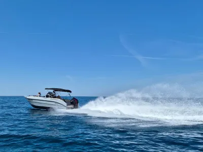 07-Poreč-Charter-Rent-A-Boat